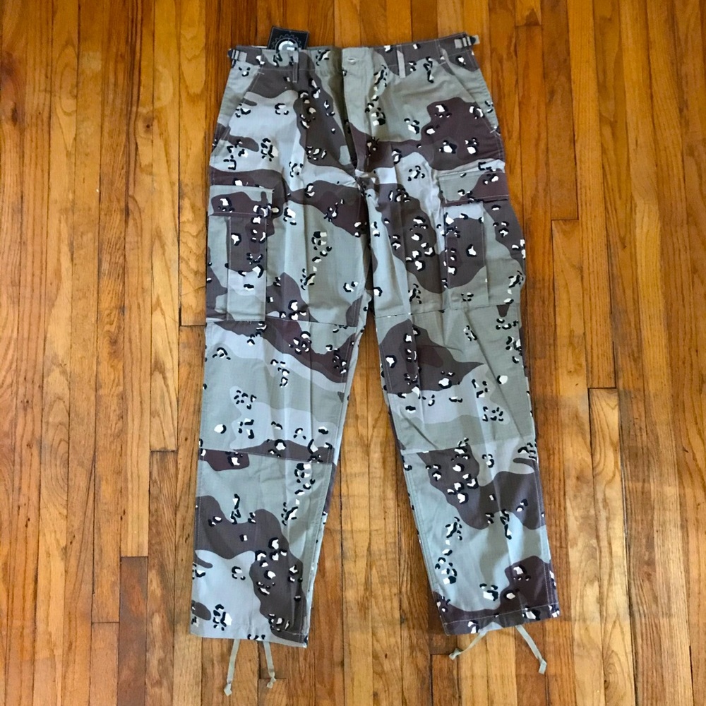 🔥Genuine Gear - Desert Storm Cargo Pants